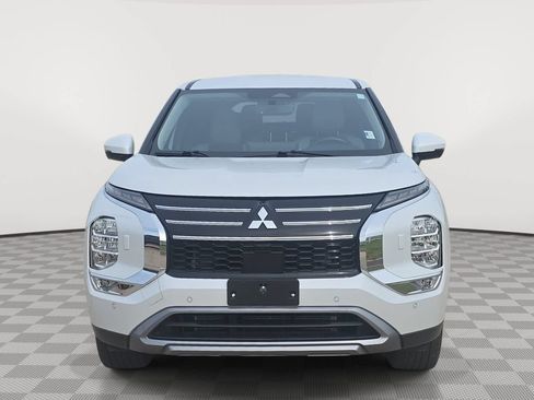 Used 2025 Mitsubishi Outlander SE AWD/4WD image 8