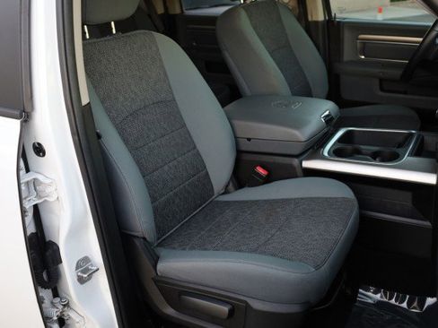 Used 2019 RAM 1500 Big Horn image 41