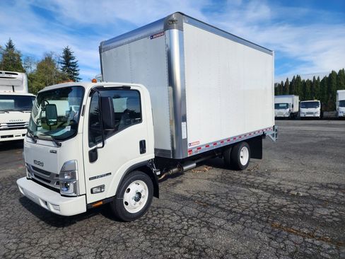 New 2024 Isuzu NPR image 6