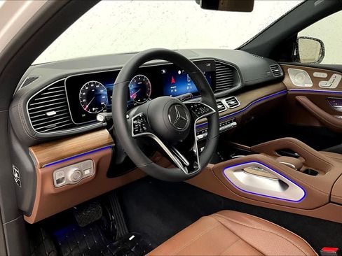 New 2026 Mercedes-Benz GLE 450 4MATIC Coupe image 8