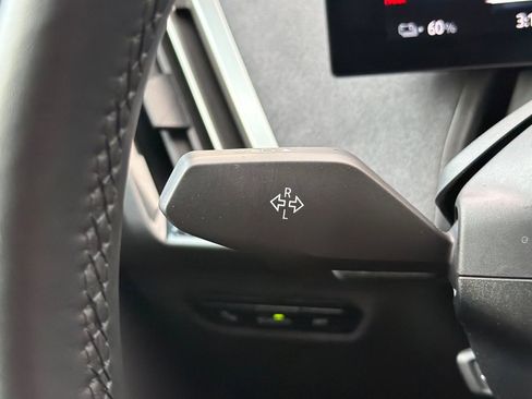 Used 2026 BMW iX xDrive45 w/ M Sport Package image 33