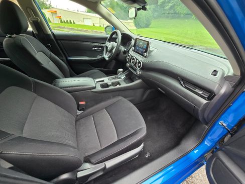 Used 2024 Nissan Sentra SV FWD image 19