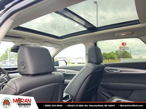 Used 2019 Cadillac XT5 Premium Luxury AWD/4WD image 14