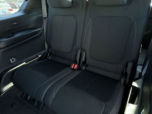New 2026 Jeep Grand Cherokee L Laredo AWD/4WD image 20