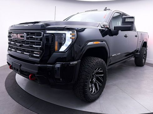 Used 2024 GMC Sierra 2500 AT4 w/ AT4 Premium Plus Package image 17