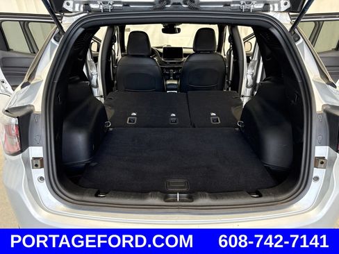 Used 2025 Jeep Compass Trailhawk AWD/4WD image 35