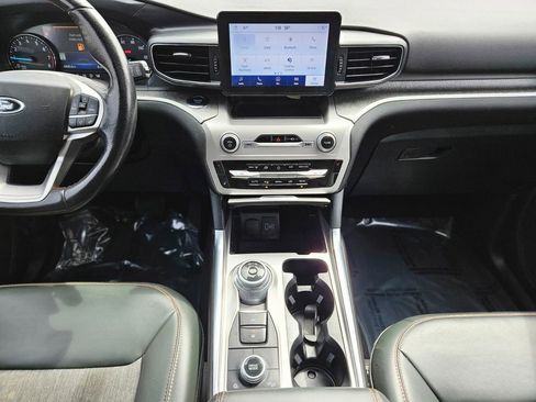 Used 2022 Ford Explorer Timberline w/ Timberline Technology Package AWD/4WD image 13