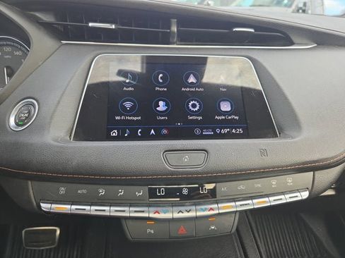 Used 2020 Cadillac XT4 Sport w/ Technology Package image 19