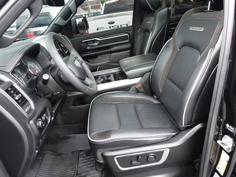 Used 2025 RAM 1500 Laramie w/ Sport Appearance Package AWD/4WD image 20