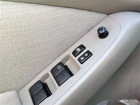 Used 2012 Nissan Altima 2.5 S image 32