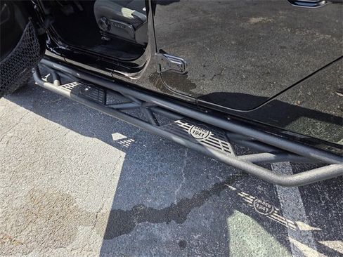 Certified 2022 Jeep Gladiator Sport image 22