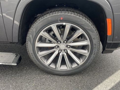 New 2024 Jeep Grand Wagoneer Series I w/ HD Trailer Tow Package image 11