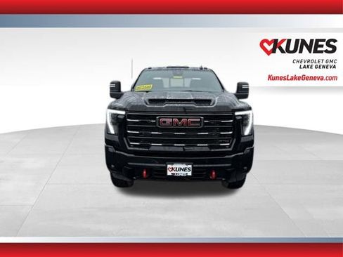 New 2026 GMC Sierra 2500 AT4 w/ AT4 Premium Plus Package AWD/4WD image 11