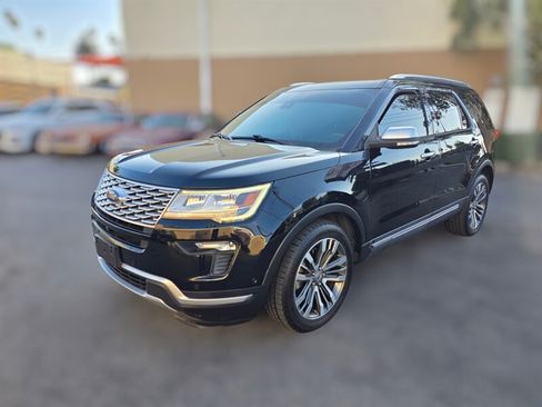 Used 2018 Ford Explorer Platinum AWD/4WD image 1