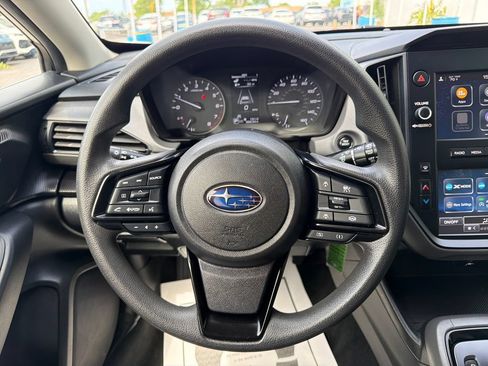 Used 2024 Subaru Crosstrek 2.0i AWD/4WD image 30
