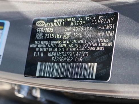 New 2025 Hyundai Elantra SEL image 26