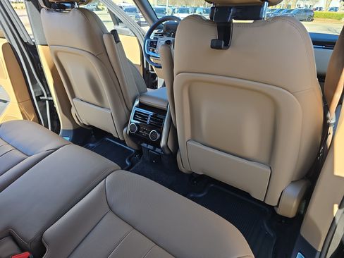 New 2026 Land Rover Range Rover SE AWD/4WD image 11