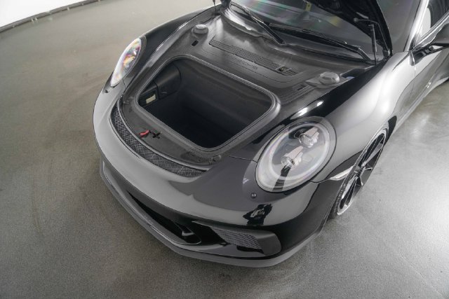 Used 2018 Porsche 911 GT3 RWD image 26