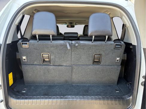 Used 2018 Lexus GX 460 w/ Navigation Package AWD/4WD image 25