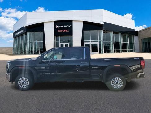 New 2026 GMC Sierra 2500 SLE w/ Preferred Package AWD/4WD image 5