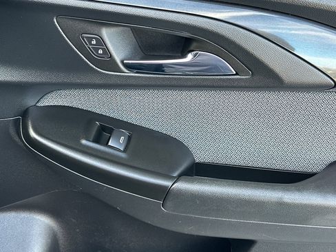 Used 2023 Chevrolet TrailBlazer LT image 21