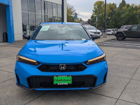 Used 2026 Honda Civic Sport Touring image 9