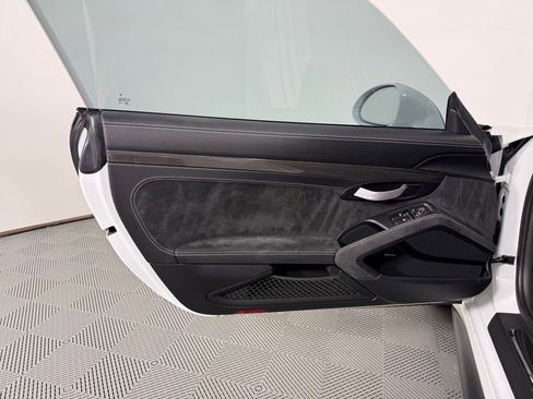 Certified 2019 Porsche 911 GT3 RS image 20