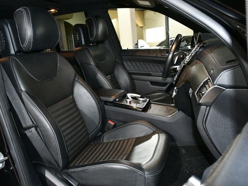 Used 2018 Mercedes-Benz GLE 43 AMG 4MATIC image 8