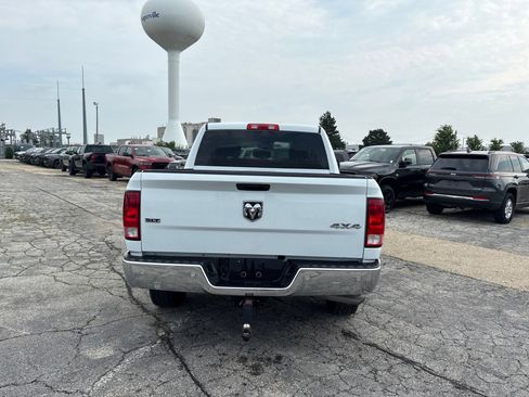 Used 2022 RAM 1500 Classic SLT w/ Electronics Group AWD/4WD image 7