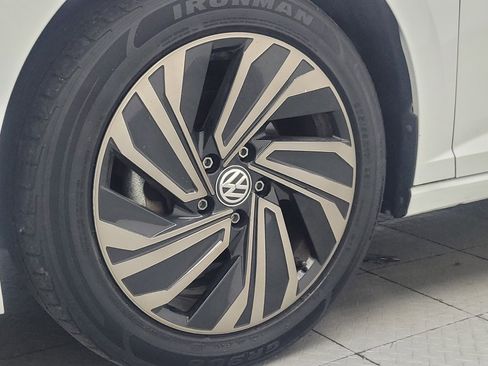 Used 2019 Volkswagen Jetta SEL Premium FWD image 31