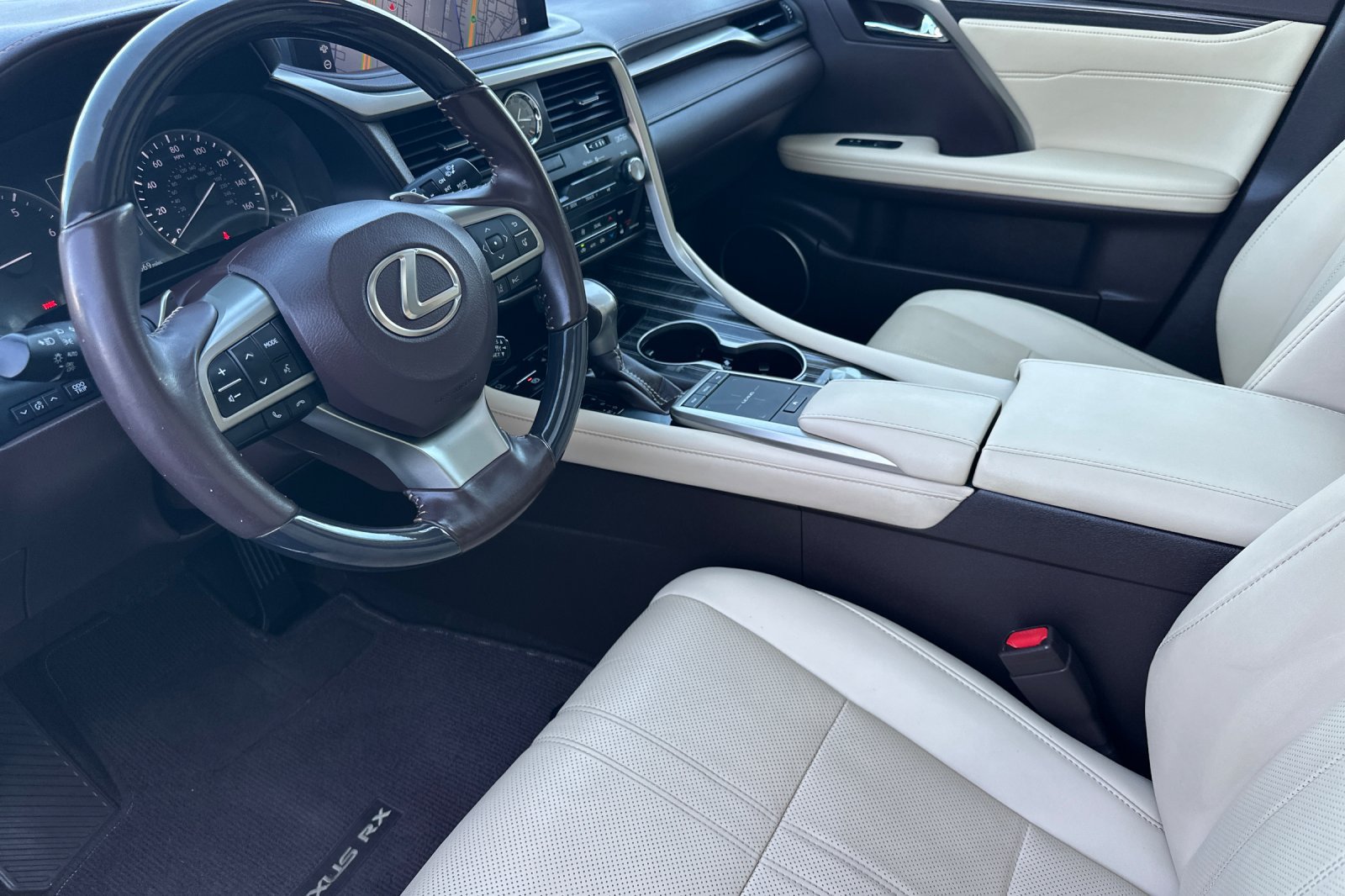 Used 2020 Lexus RX 350 AWD w/ Luxury Package image 7