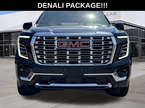Used 2025 GMC Yukon Denali RWD image 4