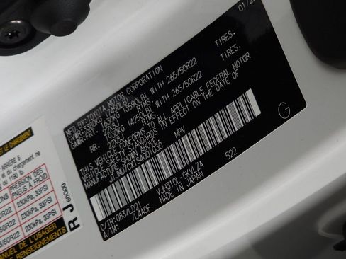 Used 2025 Lexus LX 700h F Sport image 42