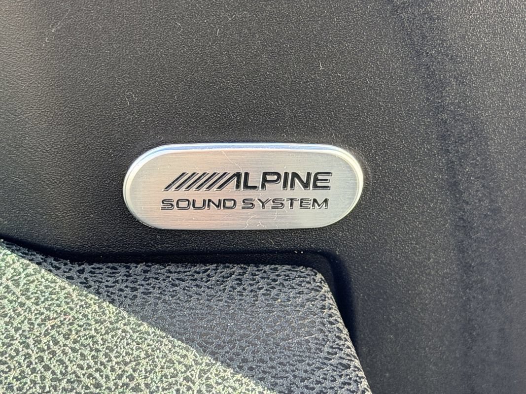 Used 2016 Dodge Charger R/T w/ Plus Group RWD image 14
