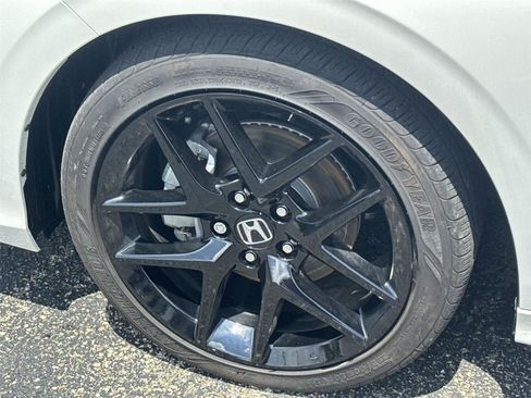 Used 2026 Honda Civic Sport image 10