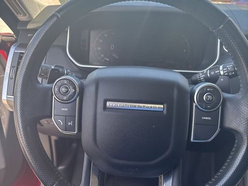 Used 2017 Land Rover Range Rover Sport Supercharged image 28