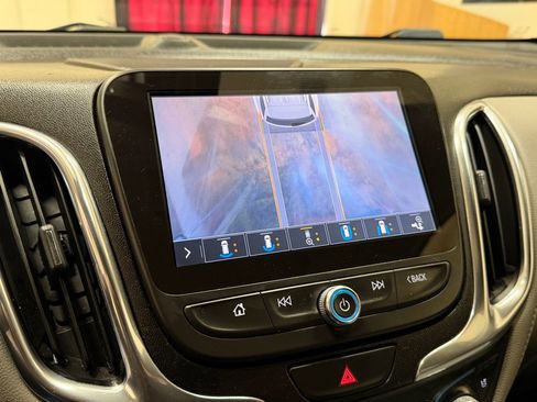 Used 2019 Chevrolet Equinox Premier FWD image 30