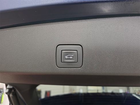 Used 2023 Buick Encore GX Essence w/ Experience Buick Package image 13