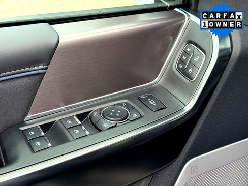 Used 2026 Ford F450 Platinum w/ FX4 Off-Road Package image 16