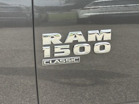 Used 2020 RAM 1500 Express RWD image 29