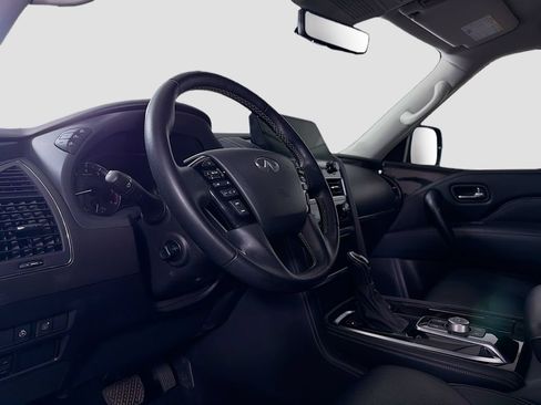 Used 2024 INFINITI QX80 Luxe AWD/4WD image 10
