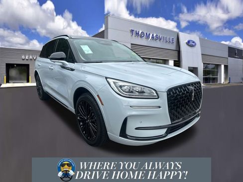 New 2026 Lincoln Corsair Reserve image 5