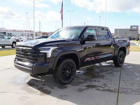 New 2026 Toyota Tundra Limited w/ Limited PVM Package image 4