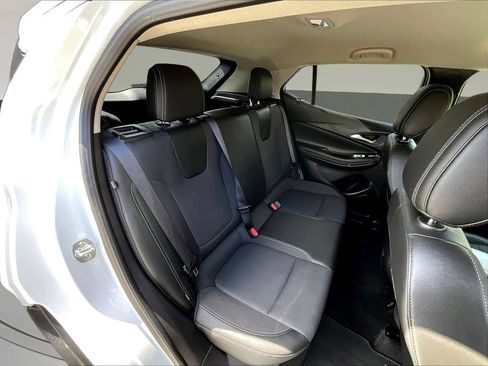 Used 2025 Buick Encore GX Preferred AWD/4WD image 26