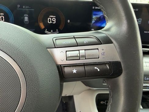 Used 2024 Hyundai Kona SEL FWD image 24
