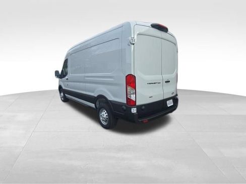 New 2026 Ford Transit 250 148 Medium Roof Extended AWD image 4