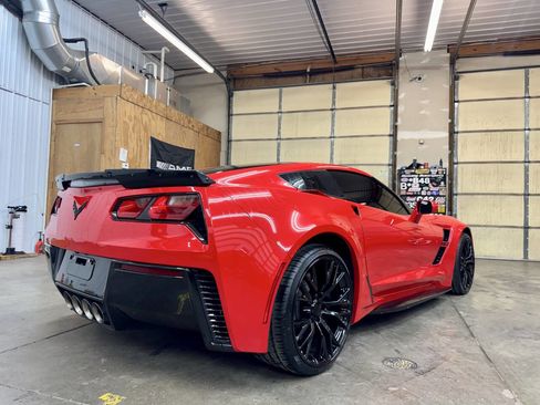 Used 2018 Chevrolet Corvette Grand Sport w/ Grand Sport Heritage Package image 4