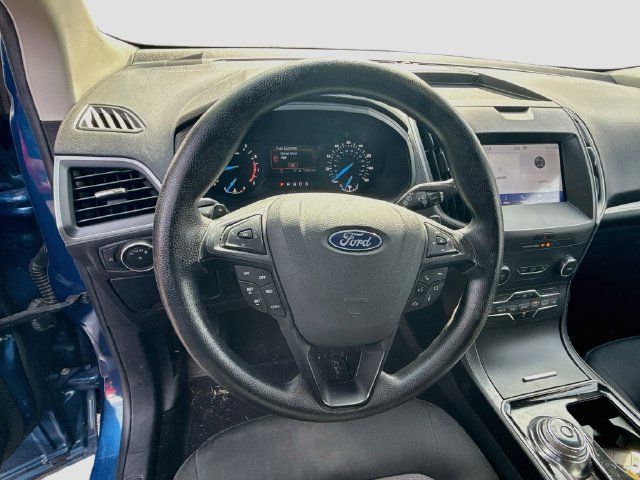 Used 2020 Ford Edge SE AWD/4WD image 16