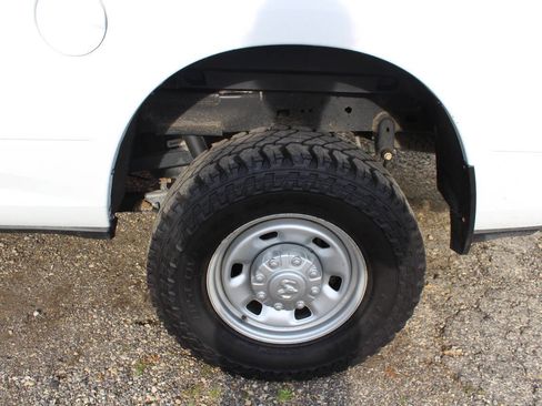 Used 2021 RAM 2500 Tradesman w/ Protection Group AWD/4WD image 22