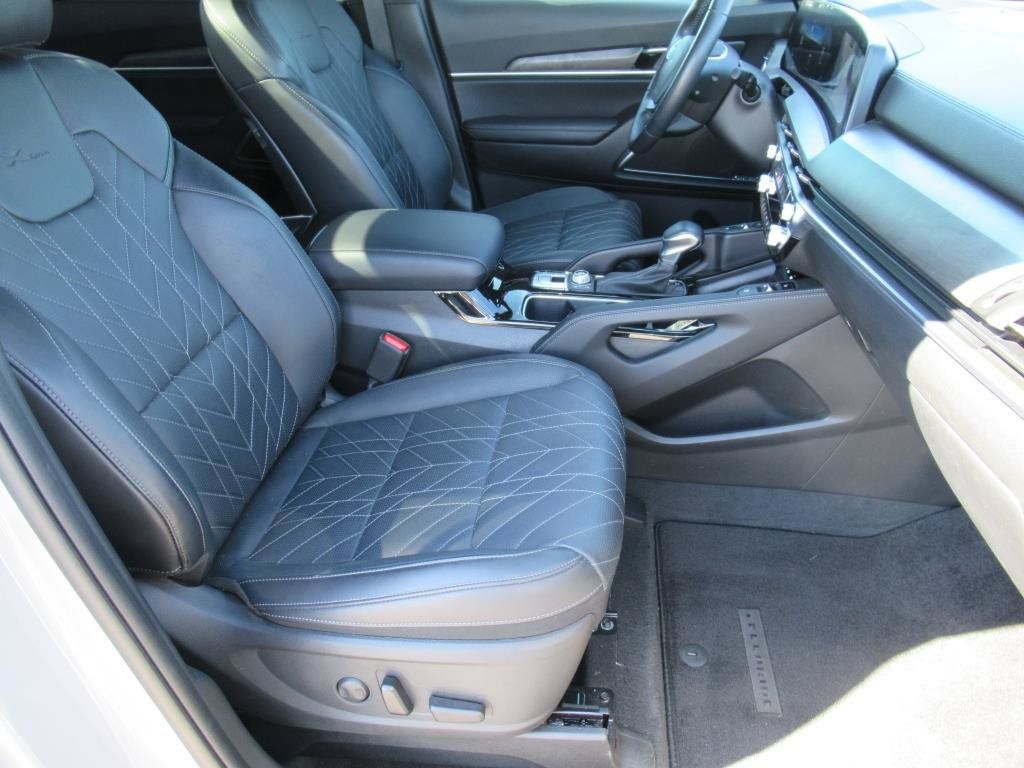 Used 2024 Kia Telluride SX Prestige X-Line AWD/4WD image 9